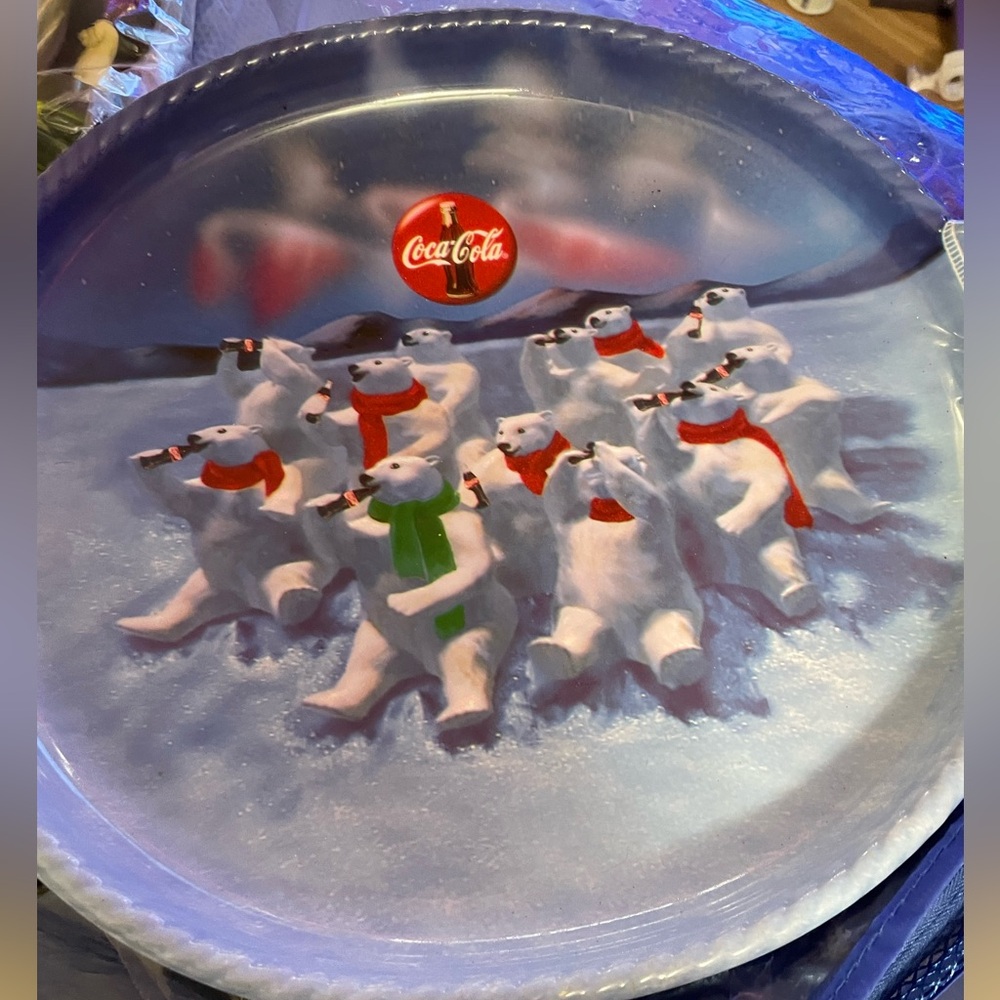 Coca-Cola cookie tray from 1997. Item #811568